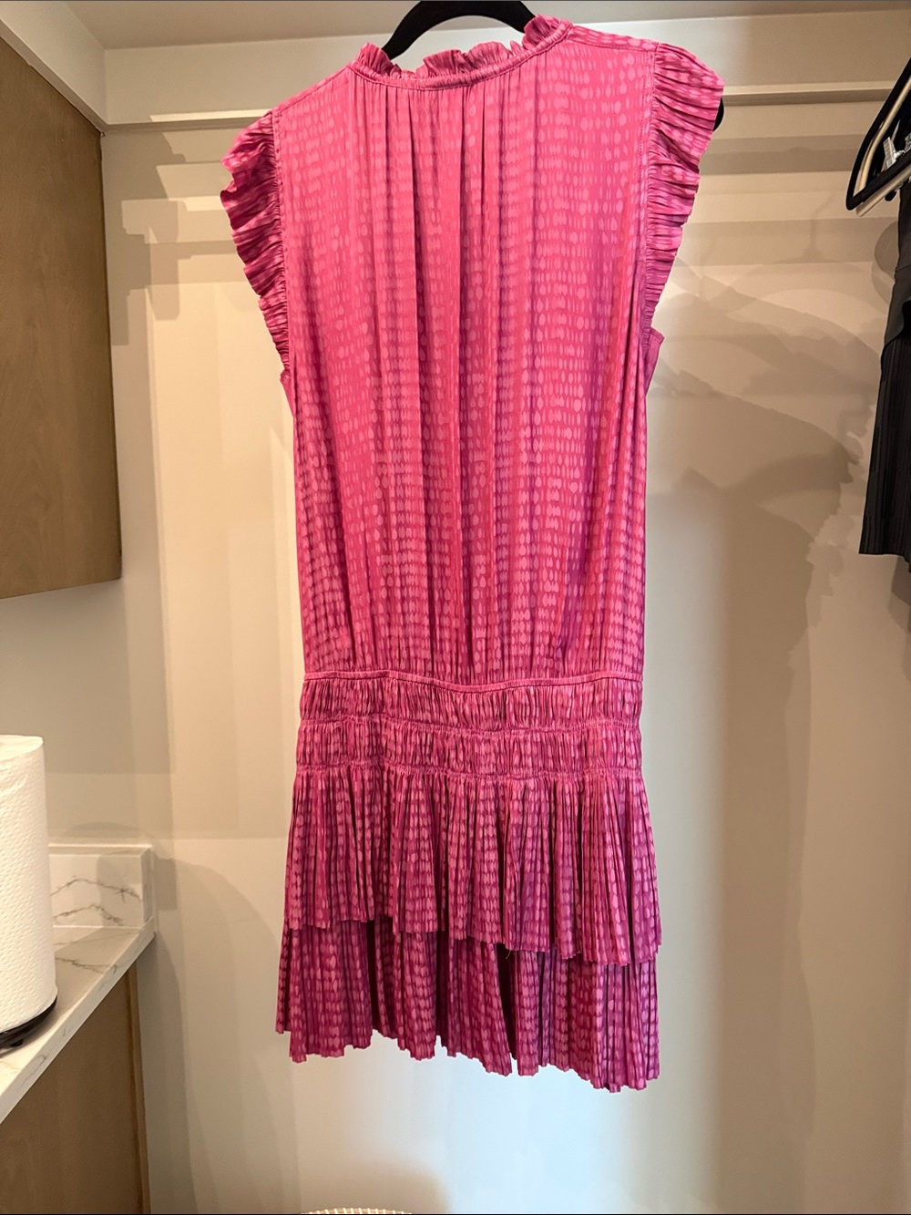 Current Air Pink Patterned Ruffle Neck Top - Picture 4 of 4